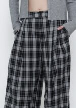 Mino Pleated Wide Leg Pants - Image 14