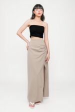 Regular Amina Ruched Side Maxi Skirt - Image 14